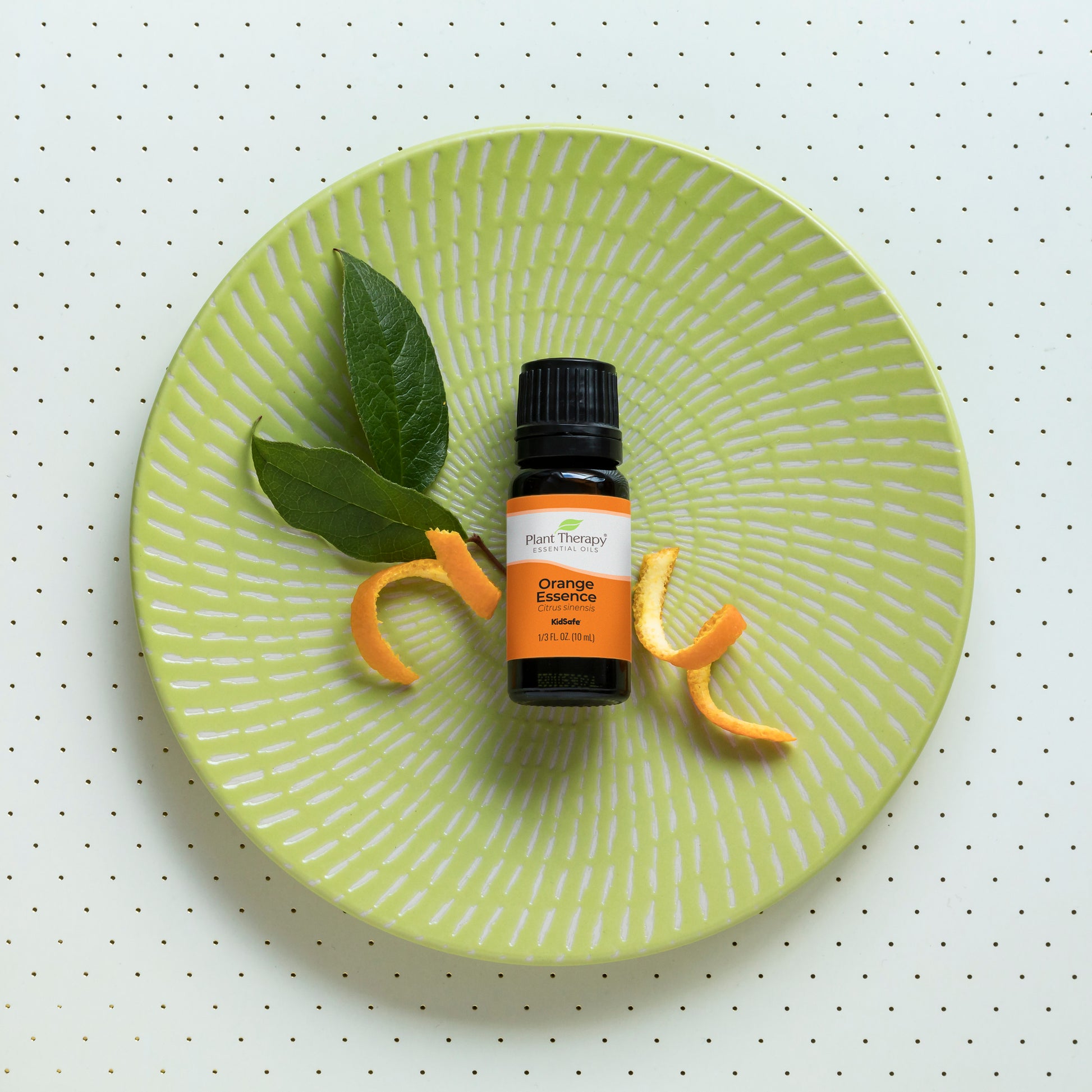  Plant Therapy Orange Essence Oil 10 mL (1/3 oz) 100% Pure,  Undiluted, Essence Oil : Beauty & Personal Care